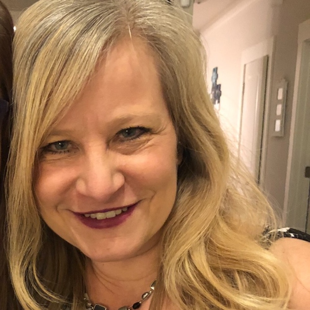 Meet your Posher, Lisa